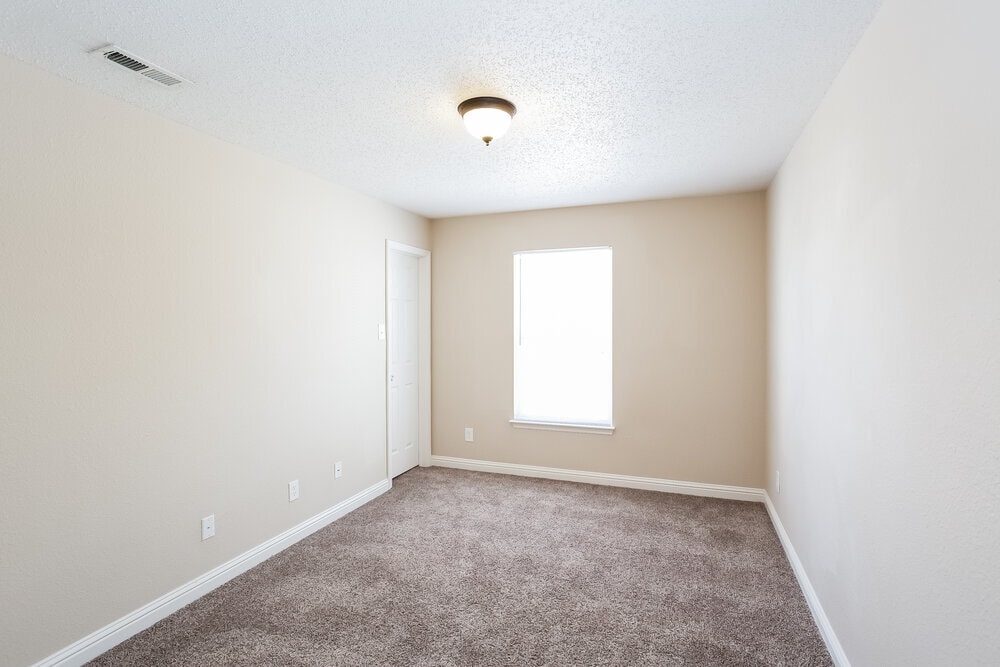 Building Photo - 12688 Justice Crossing