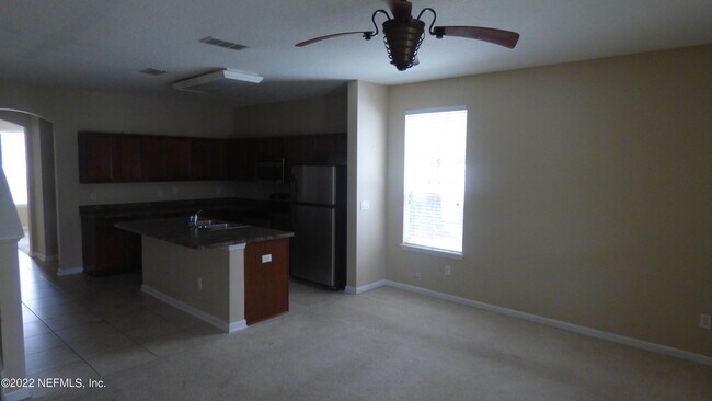 Building Photo - 625 Oakleaf Plantation Pkwy