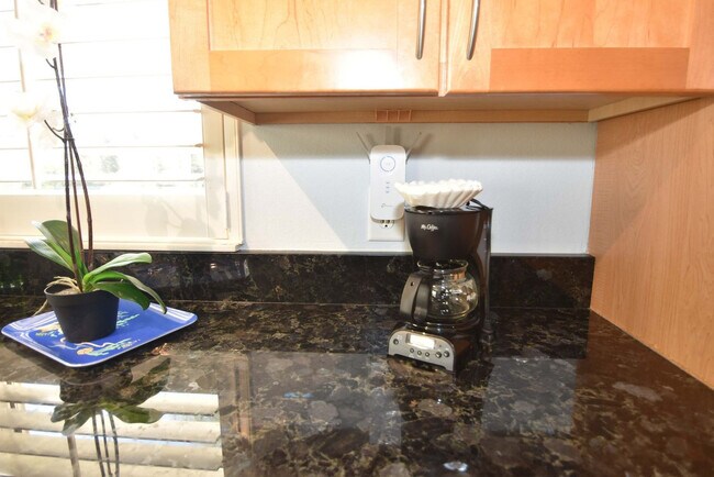 Building Photo - 24 Central Ave