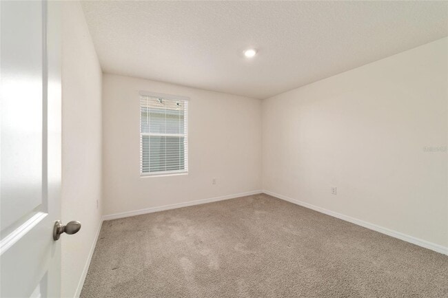 Building Photo - 8741 SW 45th Ct