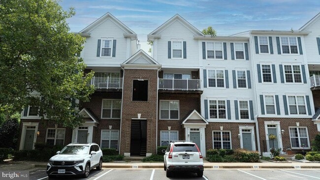 Building Photo - 12621 Fair Crest Ct