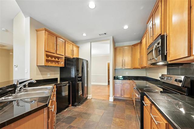 Building Photo - 10346 Bel Aire Dr