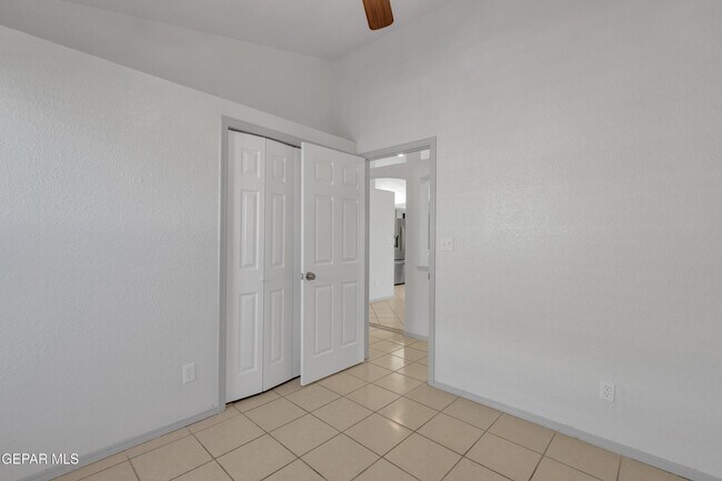 Building Photo - 12077 Castle Keep Cir