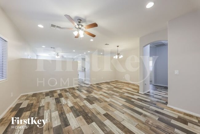 Building Photo - 4621 W Fortune Dr