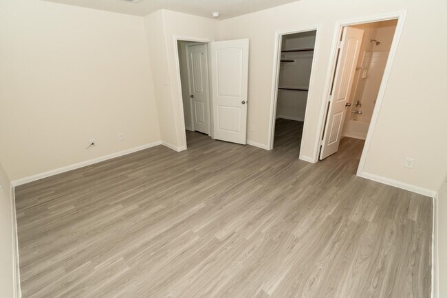 Building Photo - Plantation Lakes - 5431 Amelia Plantation ...