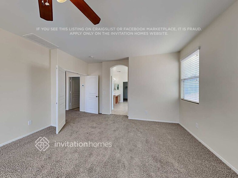 Building Photo - 14682 W Mandalay Ln