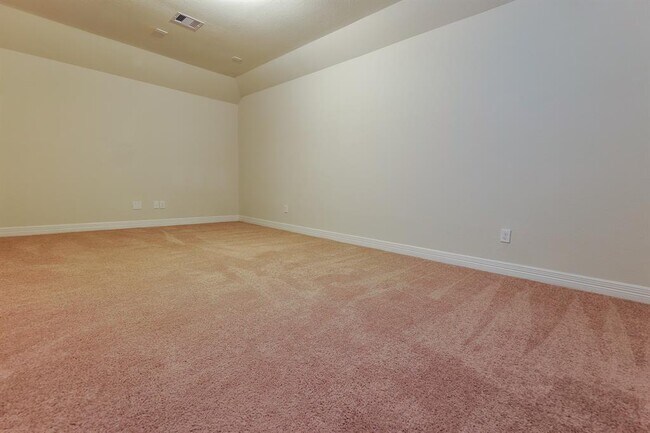 Building Photo - 40634 Guillemont Ln