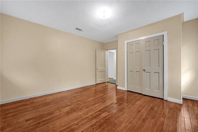 Building Photo - 4813 Chaudron Dr