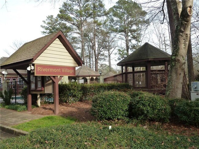 Building Photo - 504 Cypress Pointe St