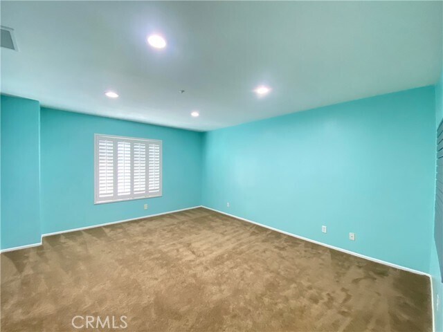 Building Photo - 971 Saltcoats Dr