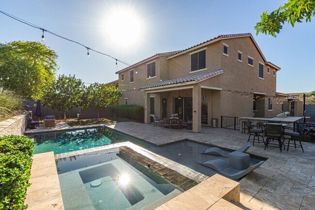 Building Photo - INCREDIBLE Executive Style homes in the po...