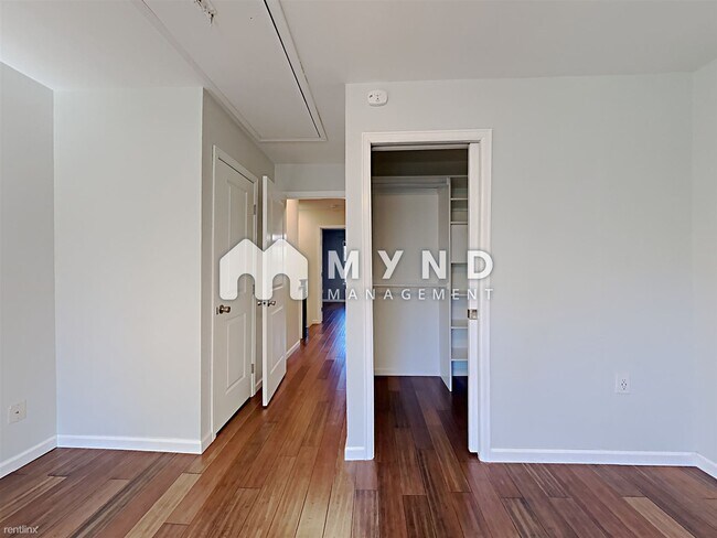 Building Photo - 2 br, 2.5 bath House - 8978 W Dartmouth Pl