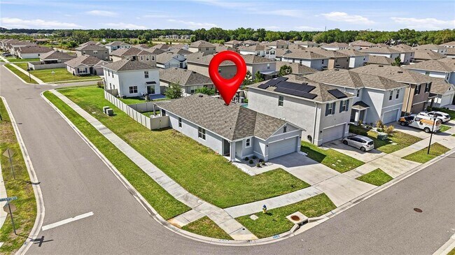 Building Photo - 2839 Maiden Grass Isle