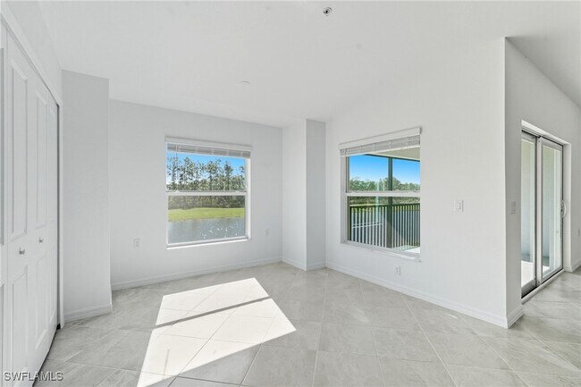 Building Photo - 15155 Bluffton Ln