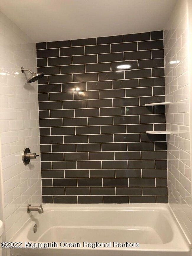 Building Photo - 517 Asbury Ave