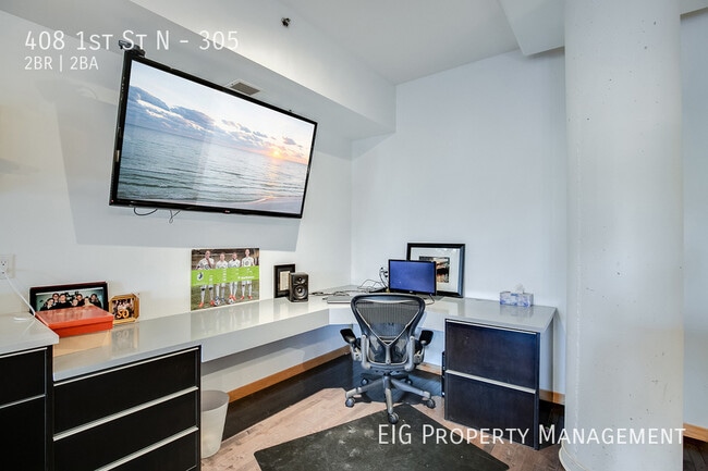 Building Photo - 408 N 1st St