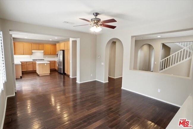 Building Photo - 27866 Alta Vista Ave