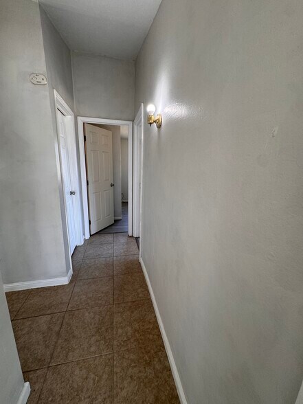 Building Photo - 21225 79th St