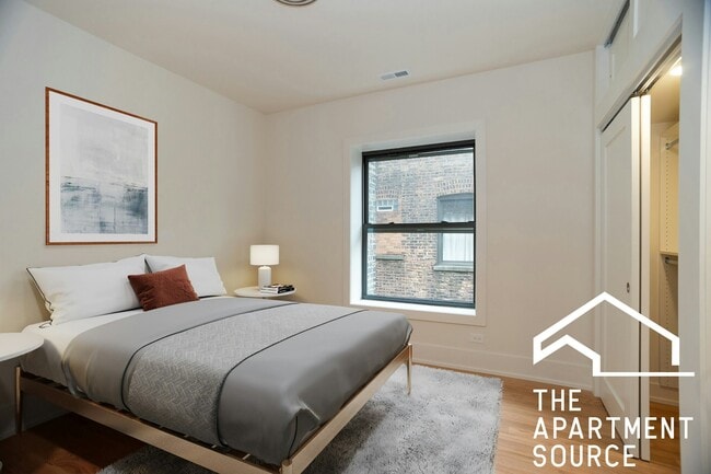 Building Photo - 654 W Gordon Terrace