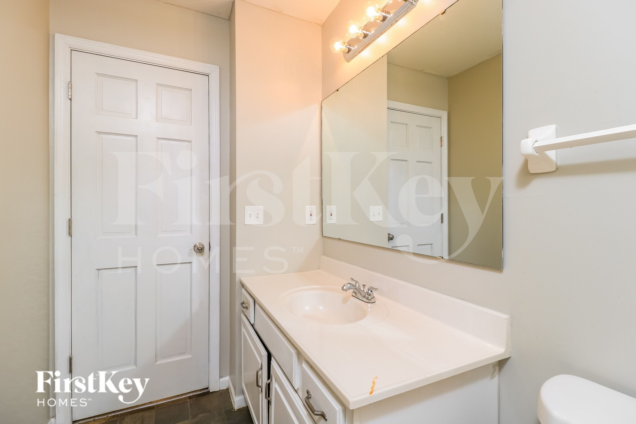 Building Photo - 2909 Sand Spur Ct