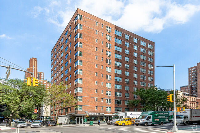 Building Photo - 245 East 80th Street