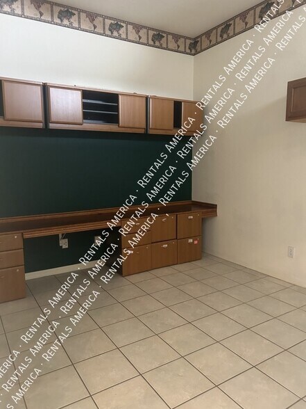 Building Photo - 6730 E Hermosa Vista Dr