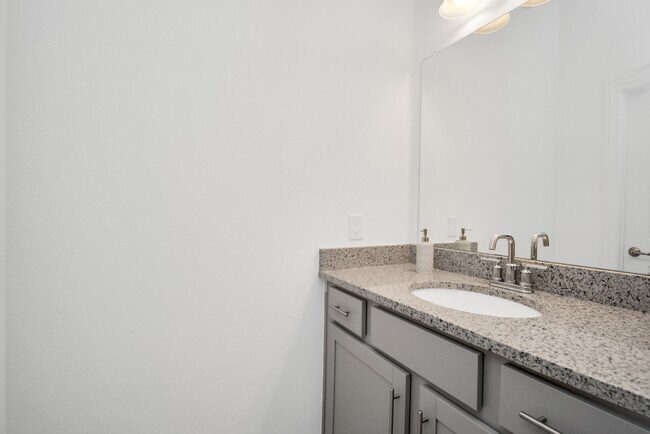Building Photo - 21302 Rose Loch Ln