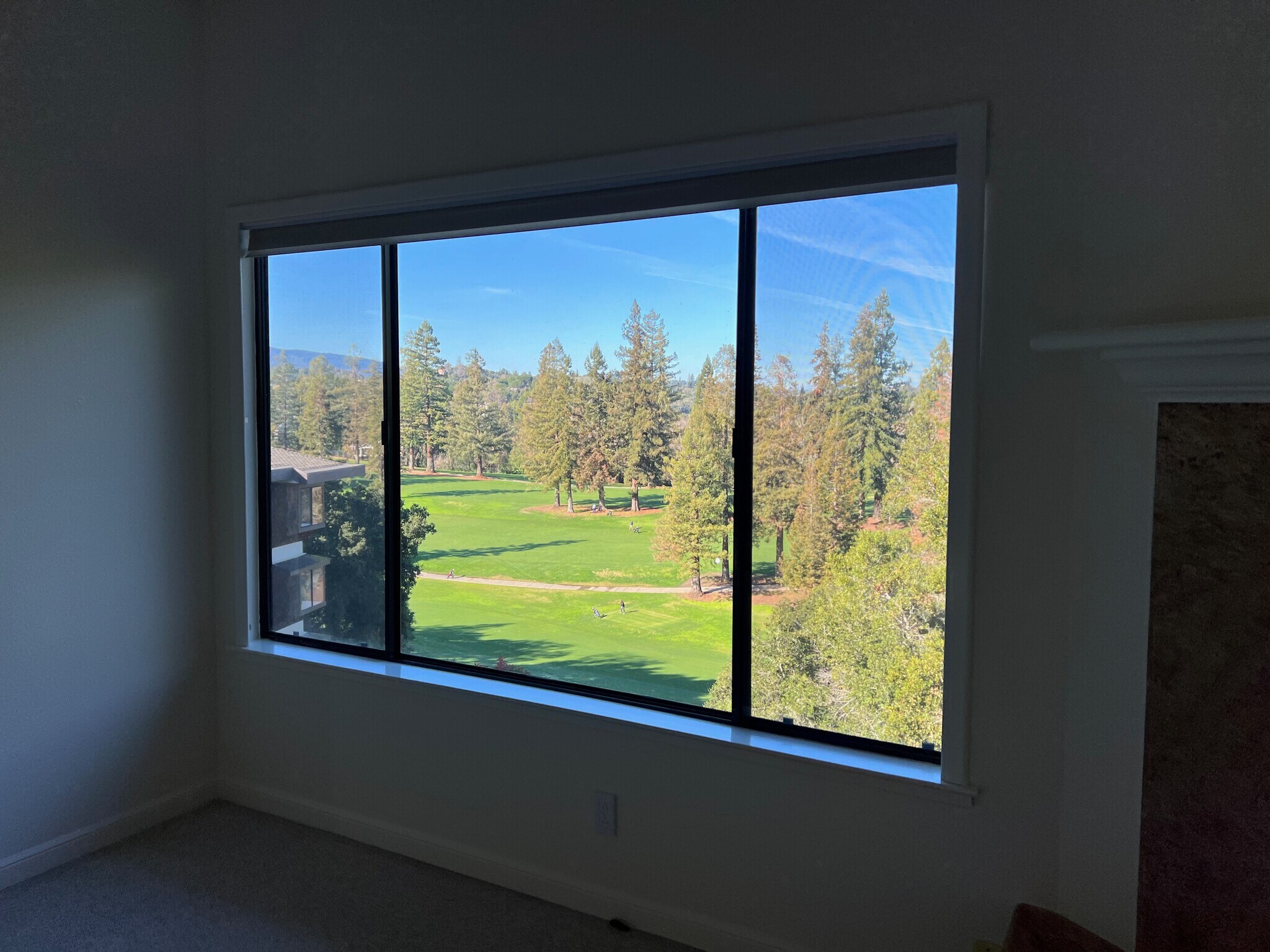 Building Photo - 1290 Sharon Park Dr