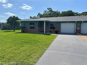 Building Photo - 216 Mimosa Ct