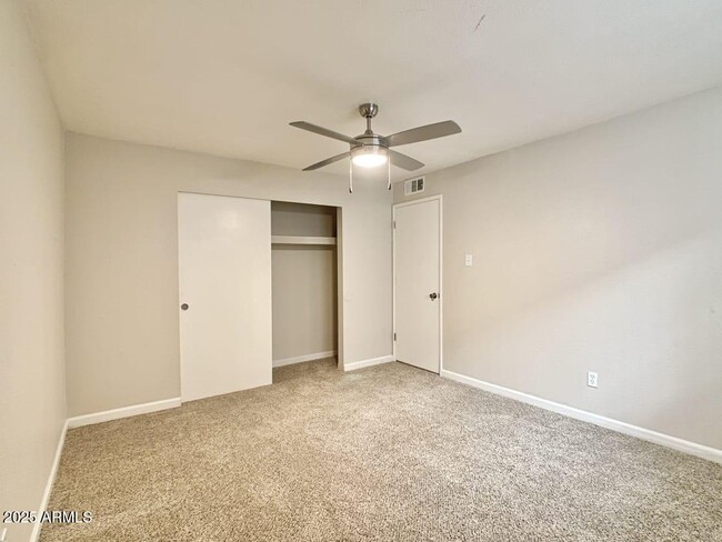 Building Photo - 1248 S Vineyard