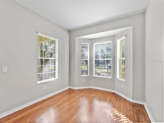 Building Photo - 6222 Hadley Commons Dr