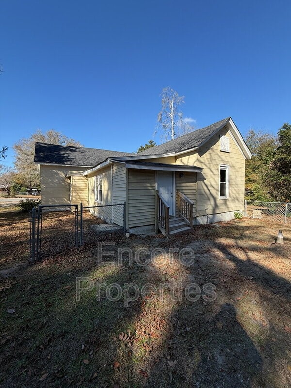 Building Photo - 2003 Burnett Ave