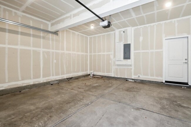 Building Photo - 1363 S Shields Ave