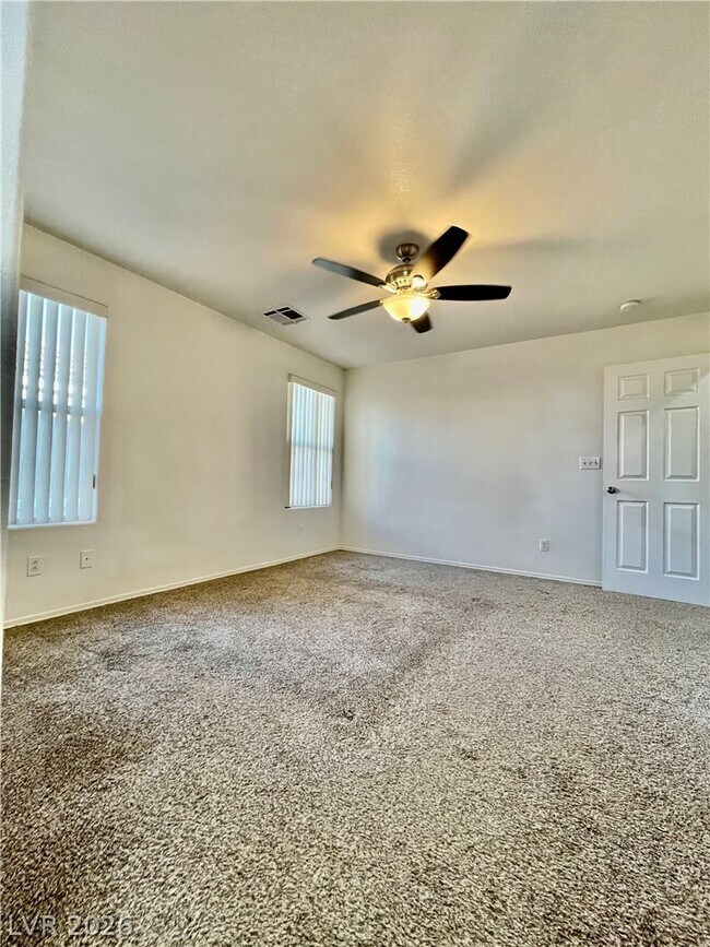 Building Photo - 11901 Fairfax Ridge St