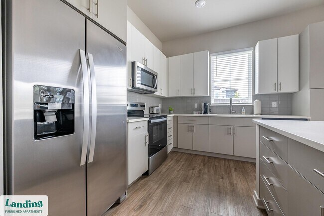 Building Photo - 4902 Cosmos Cir