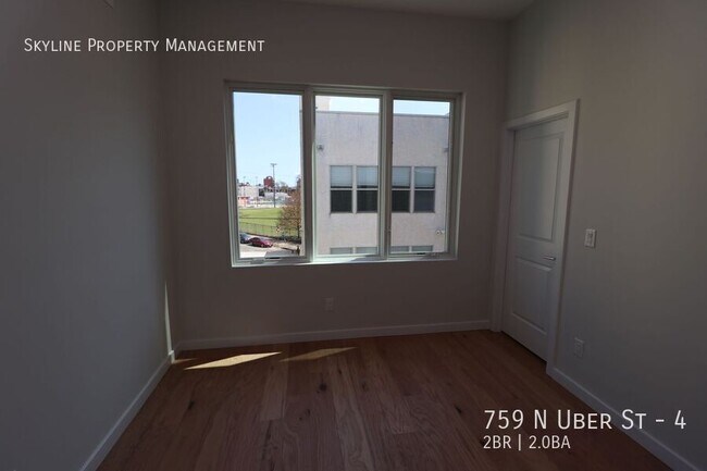 Building Photo - 759 N Uber St