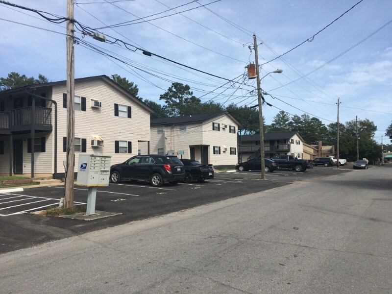 Building Photo - 1409 29th St