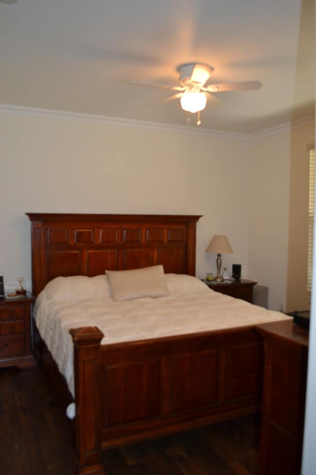 Building Photo - Elisa Ln