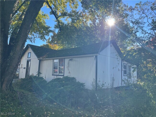 Building Photo - 12676 Main Market Rd