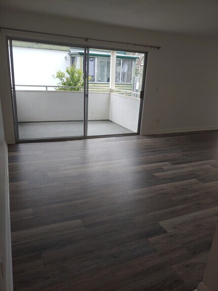 Building Photo - 3700 Dean Dr