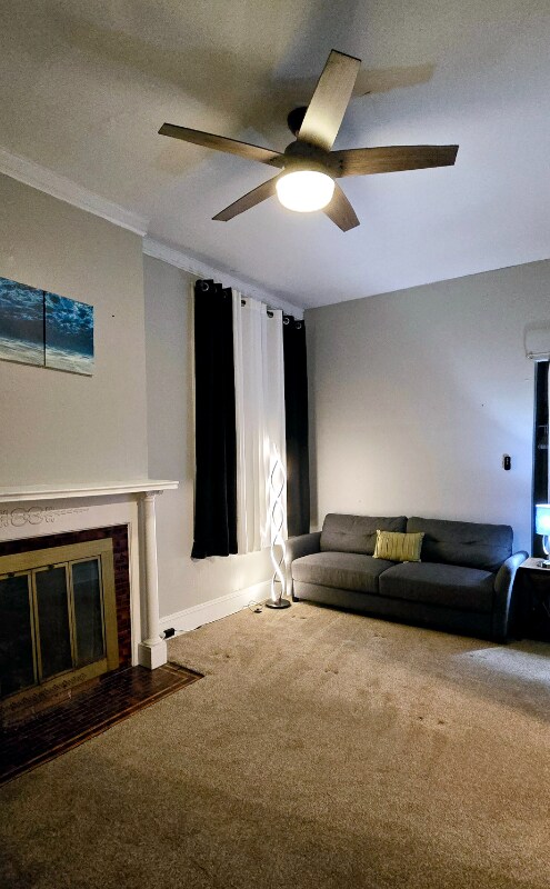Building Photo - 1720 Capouse Ave