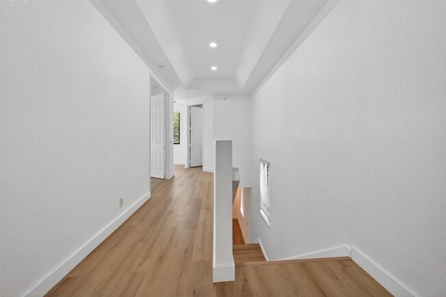 Building Photo - 2678 Center Ct Dr