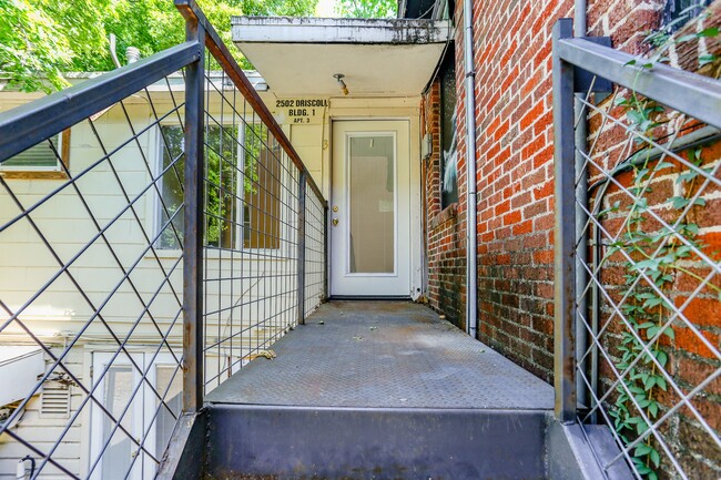 Building Photo - 2502 Driscoll St