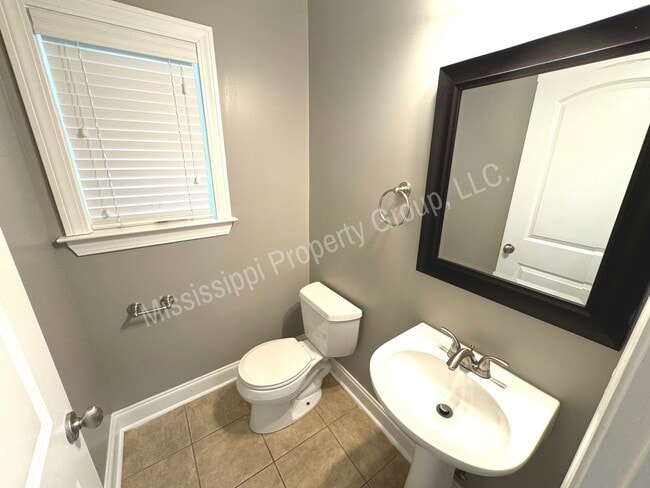 Building Photo - 3BR/3.5BA For Rent