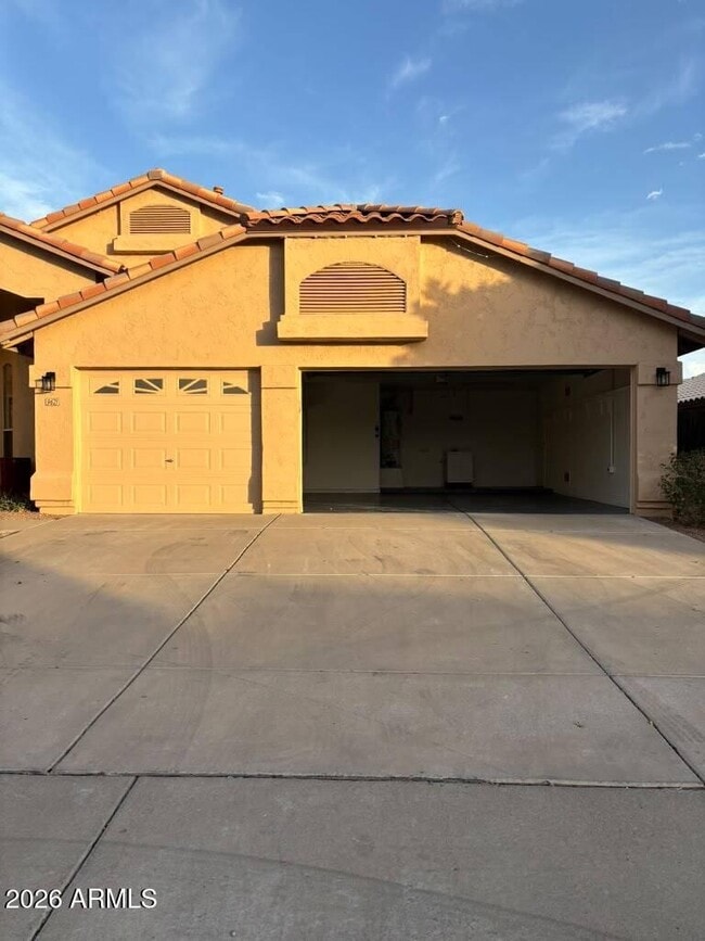 Building Photo - 9621 W Potter Dr