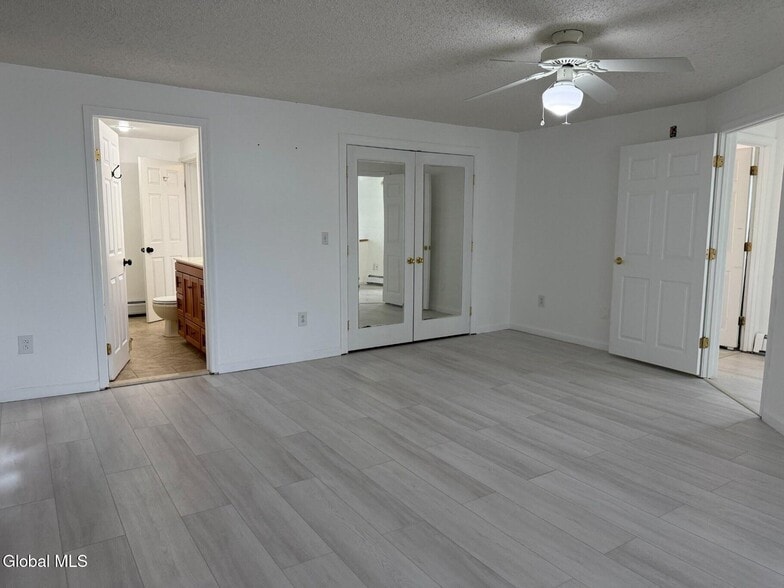 Building Photo - 27 McElwain Ave