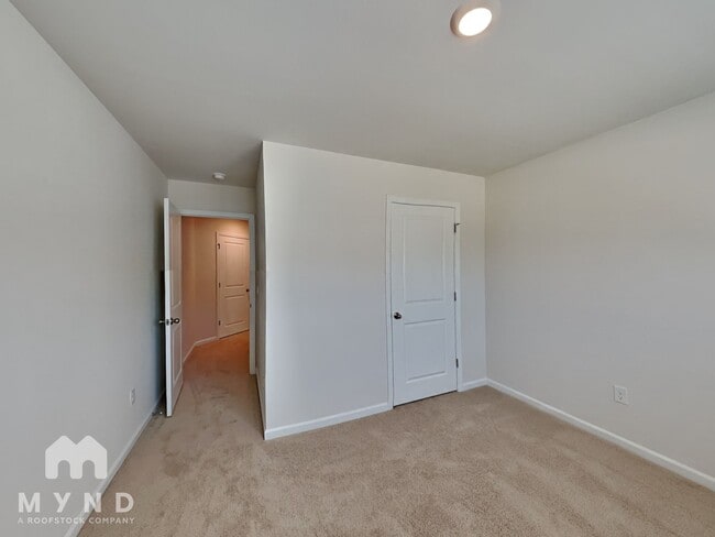 Building Photo - 8617 Brixton Shay Dr