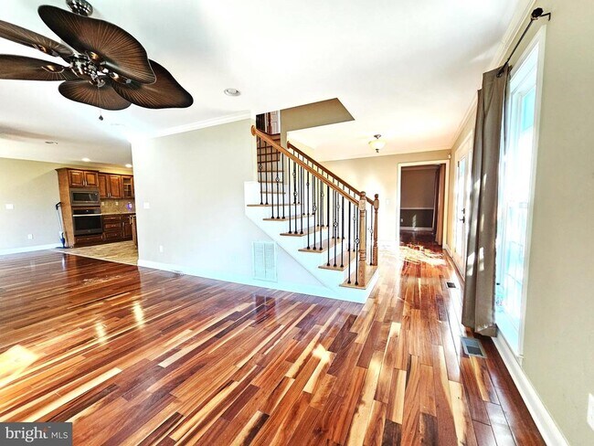 Building Photo - 5641 Scottish Highlands Cir