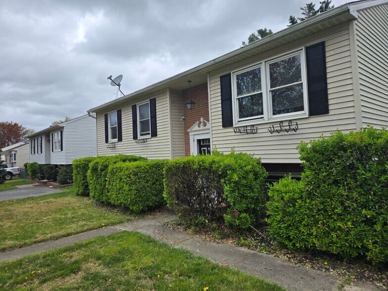 Building Photo - 7036 Sollers Point Road