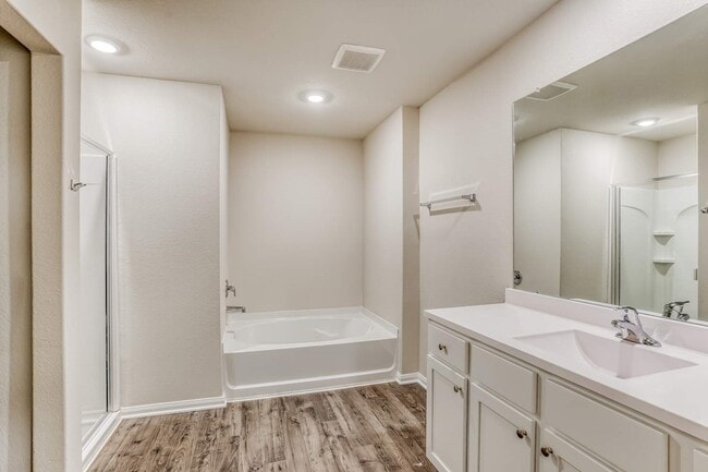 Building Photo - 8219 Blooming Meadow Ln